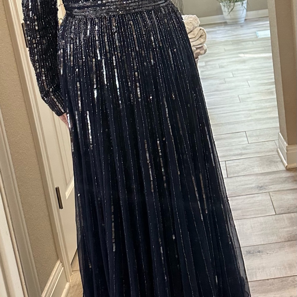 Mac Duggal Navy and Silver Sequin Long Sleeve Gown #Mother of the Groom - Picture 7 of 8